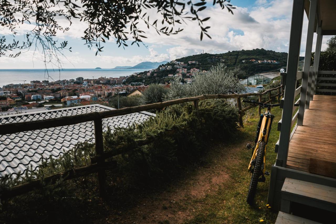 Agriturismo Rose Di Pietra Pietra Ligure Ngoại thất bức ảnh